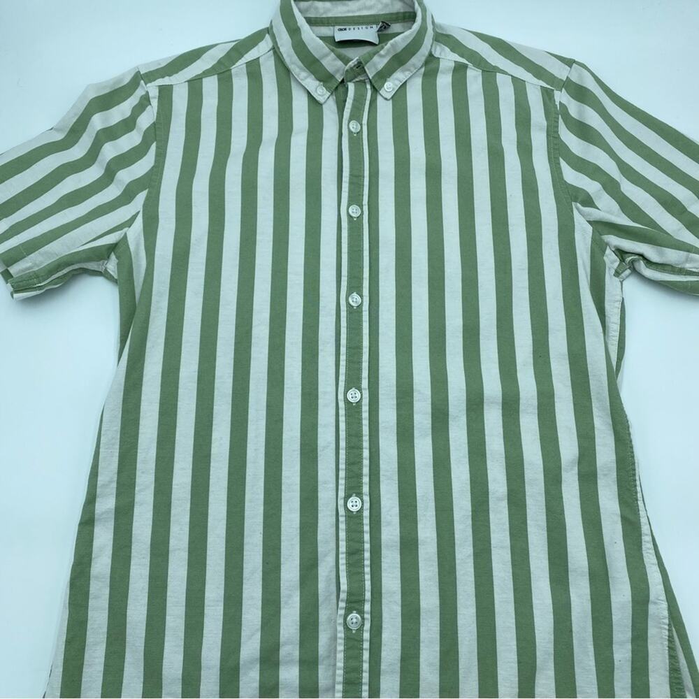 ASOS- Men’s Green & White Button Down Sort Sleeved‎ Shirt- Small